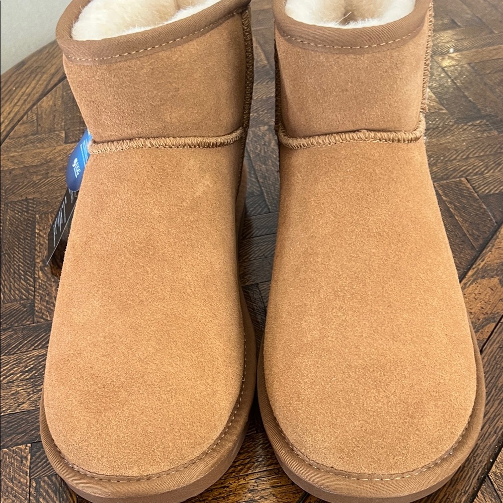 Last Chance final price New without box Ugg Tan Ankle Boots 10 M/11.5 W - Picture 3 of 6